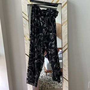 Statement print pants